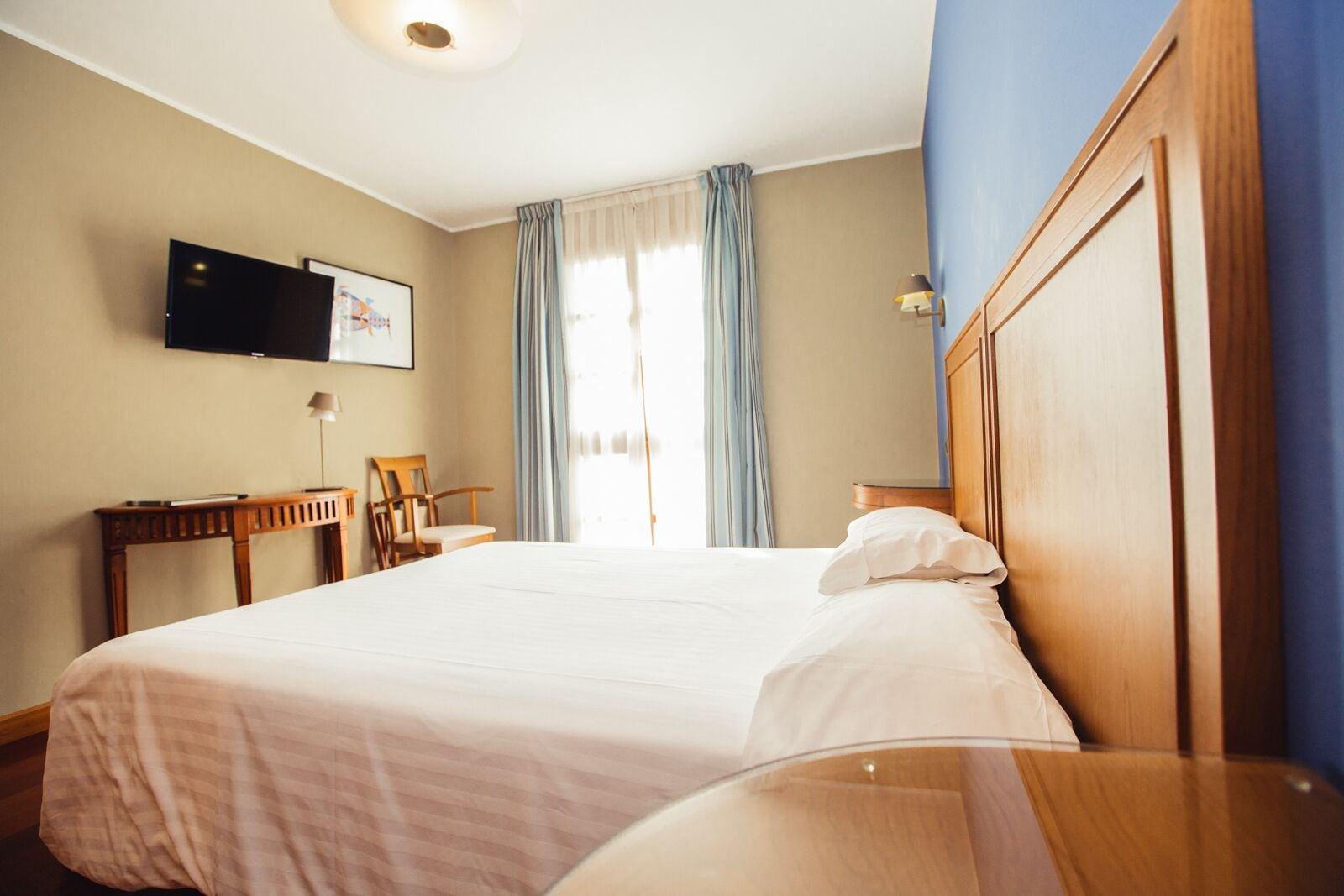 Hotel El Sella Cangas de Onis Exterior photo