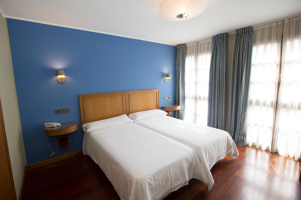 Hotel El Sella Cangas de Onis Exterior photo