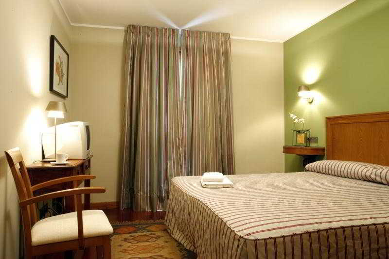 Hotel El Sella Cangas de Onis Exterior photo